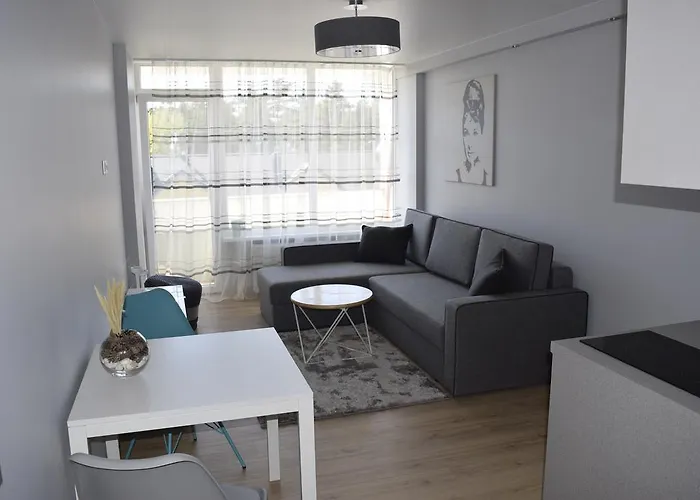 Cosy Seaside Apartment *