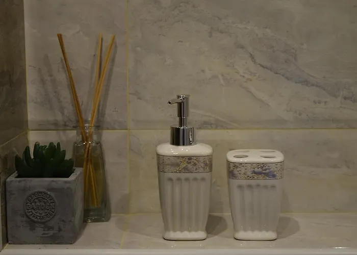 Cosy Seaside Apartment